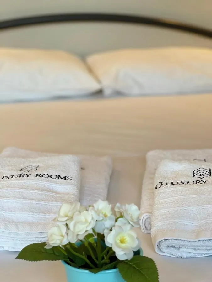 Q Luxury Rooms Perea Center Peraia  Greece